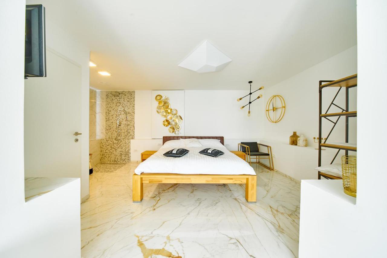 Gallery Luxury Suites & Rooms Split Ngoại thất bức ảnh